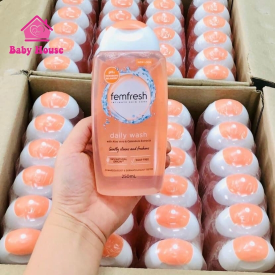 Dung dịch vệ sinh Femfresh  250ml 